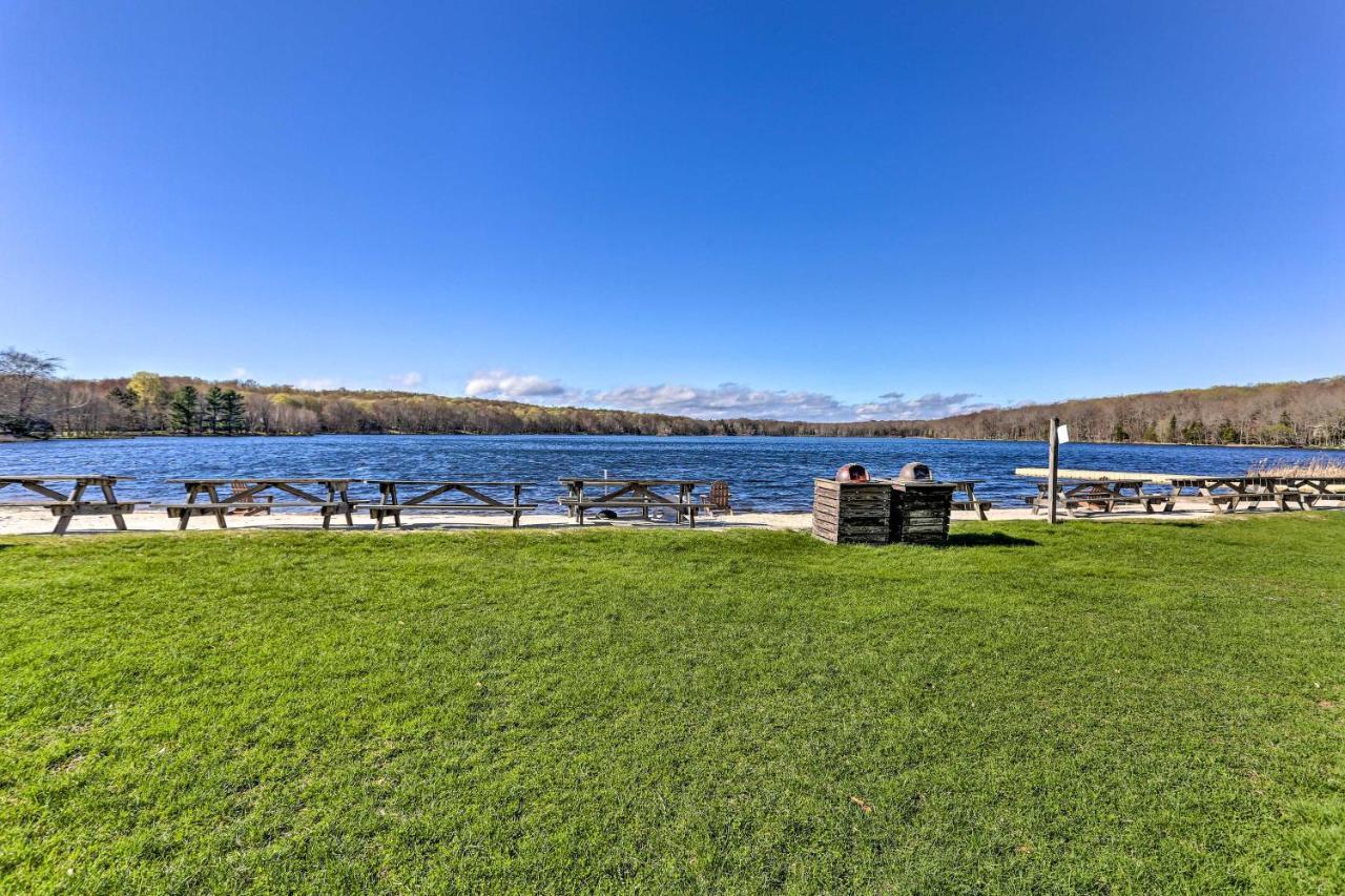 Cozy Big Bass Lake Home With Hot Tub And Game Room! Gouldsboro Luaran gambar