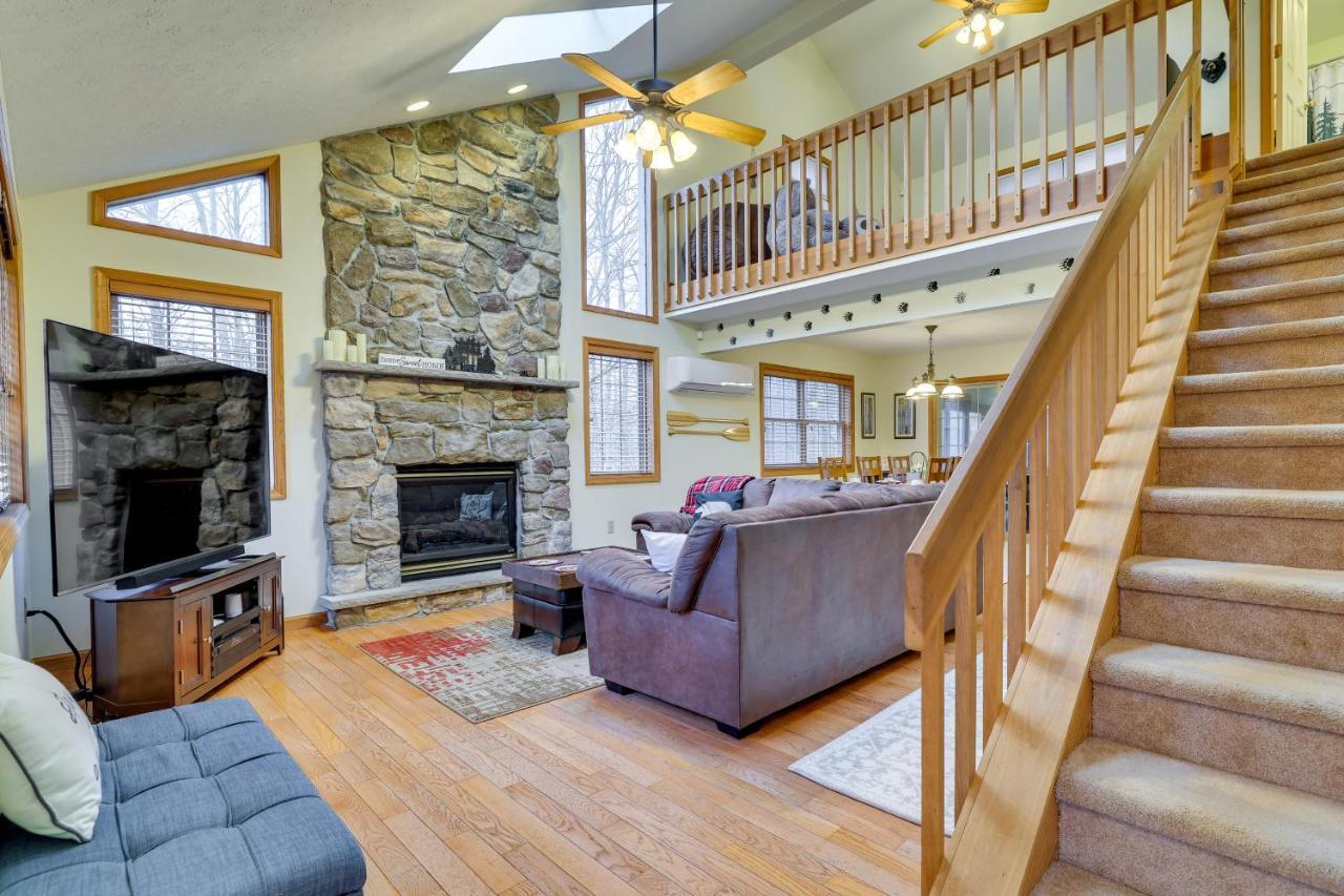 Cozy Big Bass Lake Home With Hot Tub And Game Room! Gouldsboro Luaran gambar